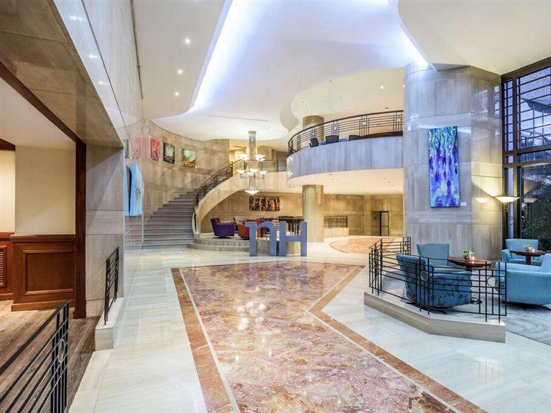 Hotel Nh Cali Royal Exteriér fotografie