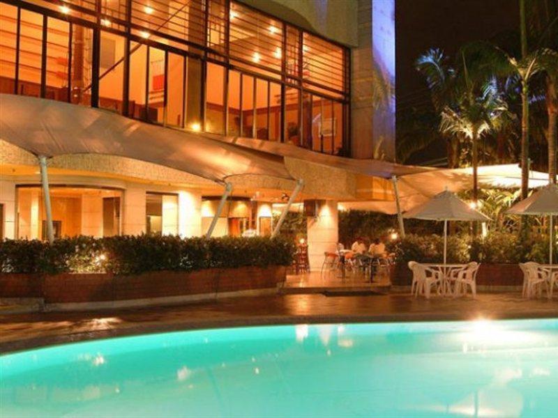 Hotel Nh Cali Royal Exteriér fotografie